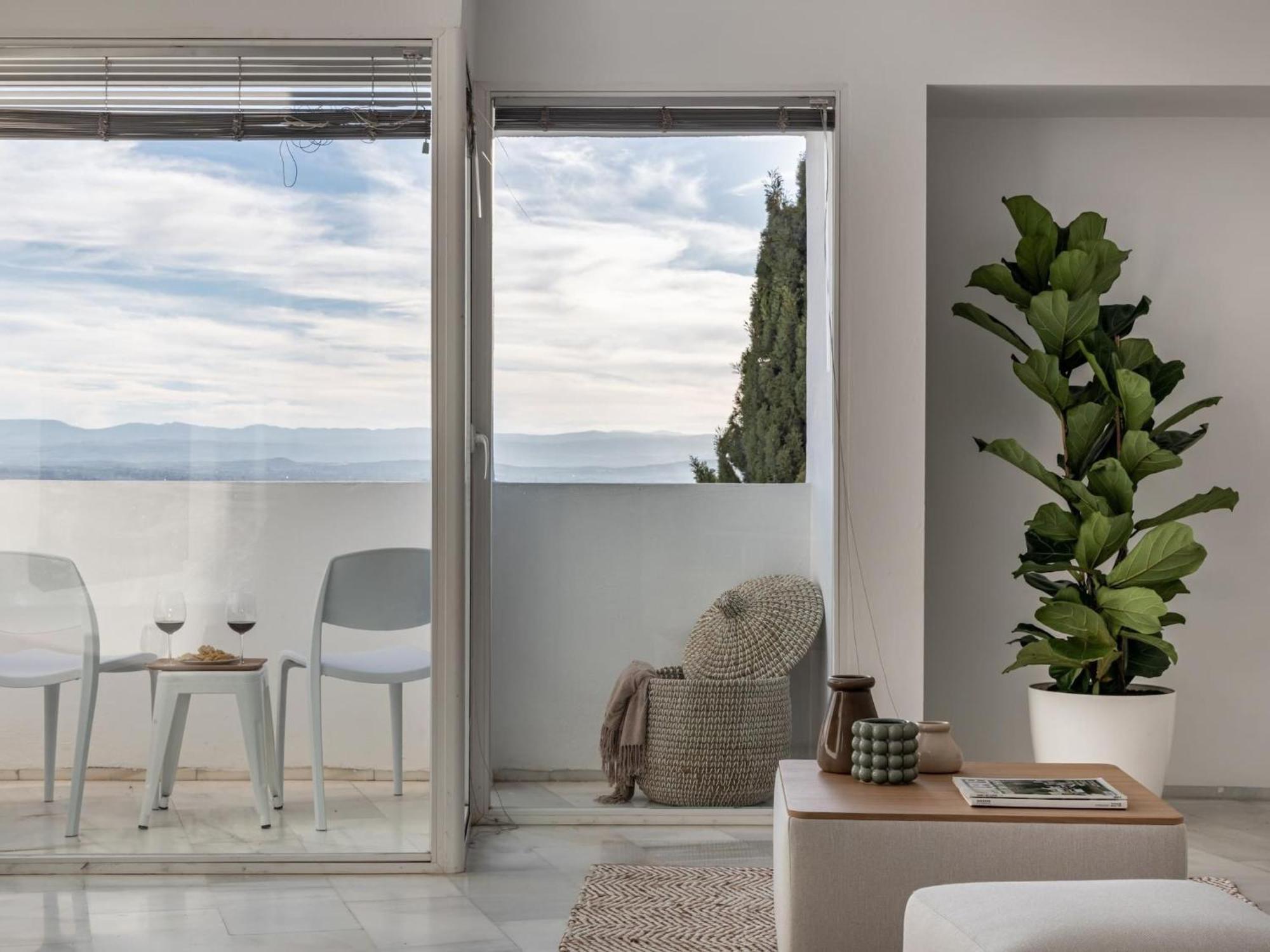 My White Wall Realejo Apartment กรานาดา ภายนอก รูปภาพ